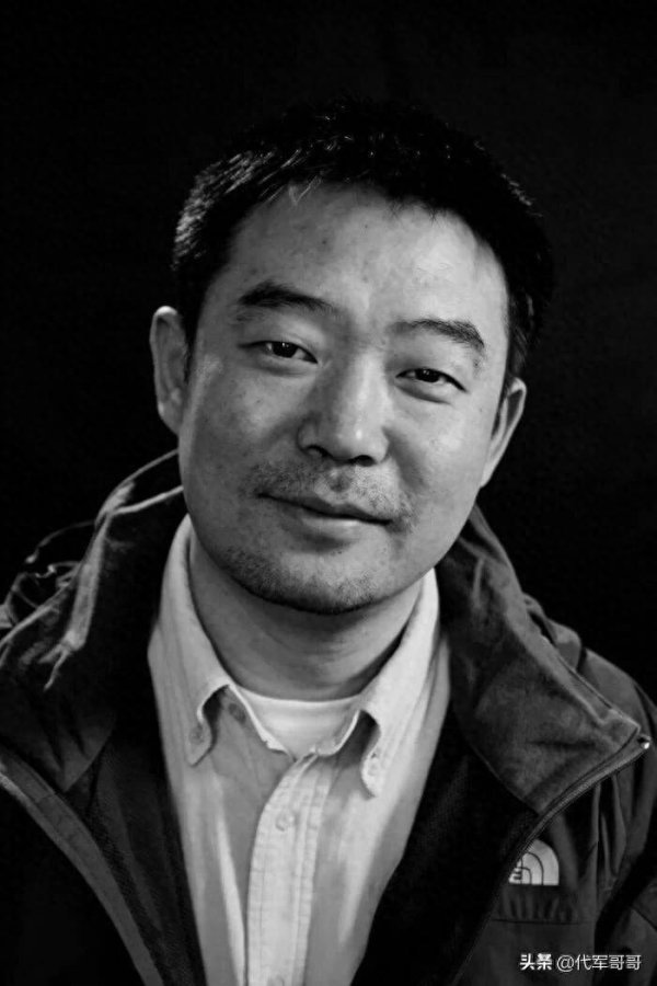 郑州配资网 62岁导演温成林去世！曾执导多部经典热播剧，死因曝光让人惋惜
